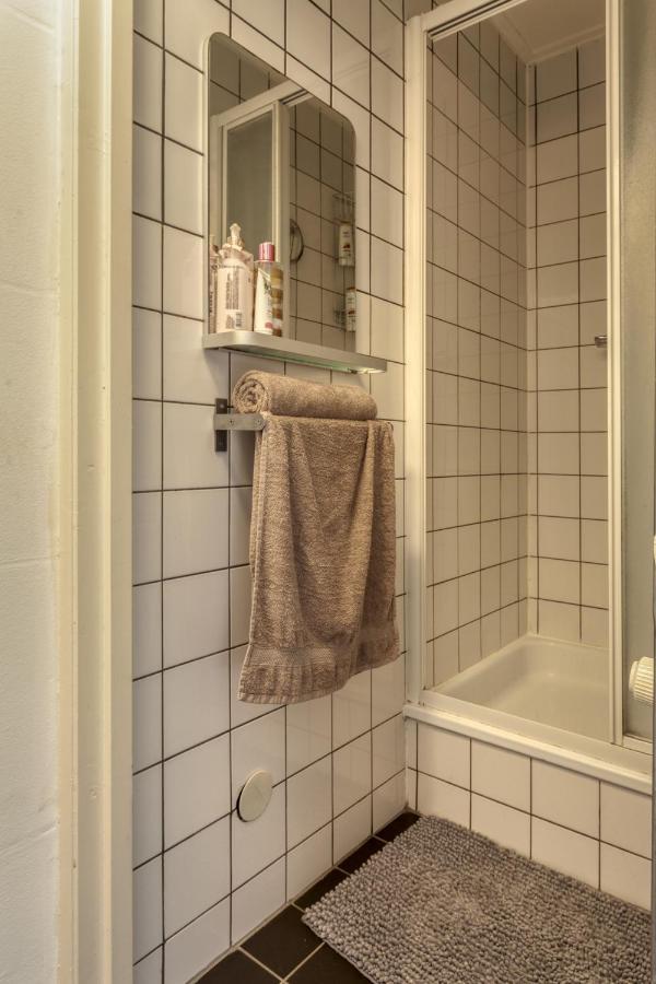 B&B 1971 Hazenstraat - Shared Bathroom Ámsterdam Exterior foto